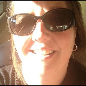 Meet your Posher, Janice