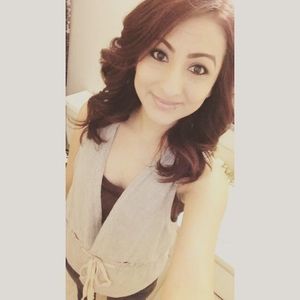 Meet your Posher, Ivonne