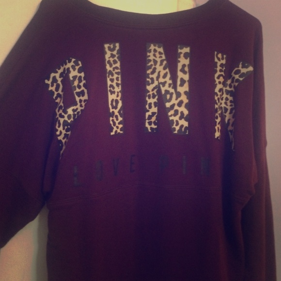 VS Sweater
