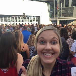 Meet your Posher, Kim