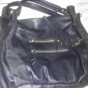 Black basic purse