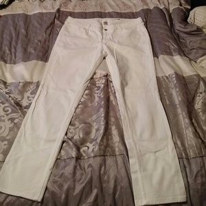 White NWOT Arizona skinny jeans