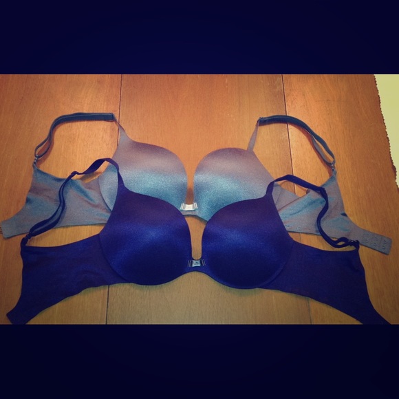Incredible by Victoria's Secret 32D NWOT