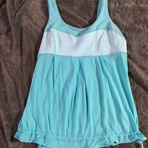 Lululemon tank 10