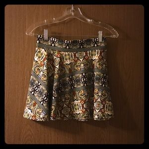 Patterned skirt