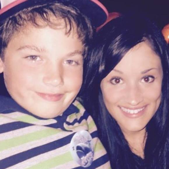 Meet your Posher, Lydia