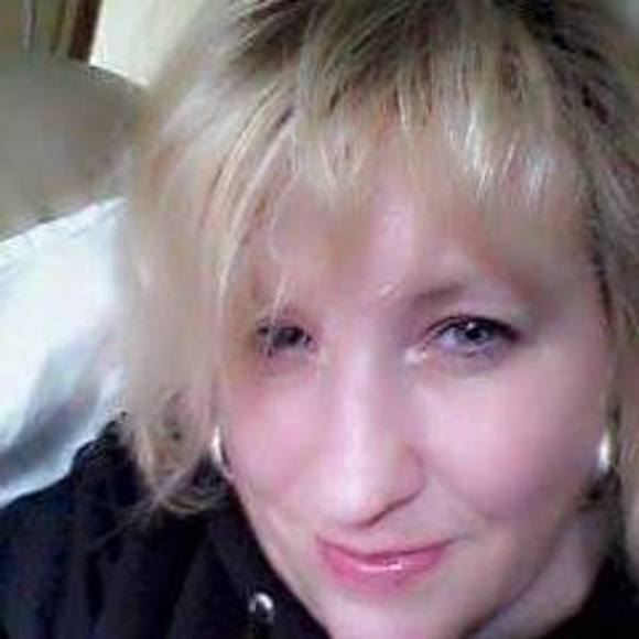 Meet your Posher, Shannon - Picture 1 of 2