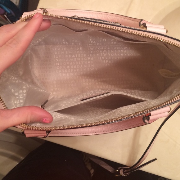 Light pink authentic Kate Spade purse! - Picture 4 of 4