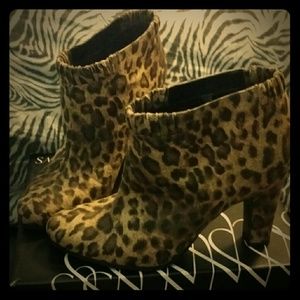 Animal print Heels/Boots/Booties