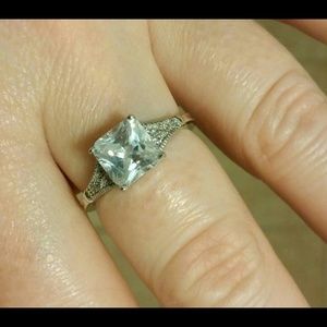 Jewelry - Cocktail Ring Silver 925 White CZ Size 6 Jewelry - Cocktail Ring Silver 925 White CZ Size 6