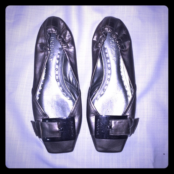 NWOT BCBGirls Flats