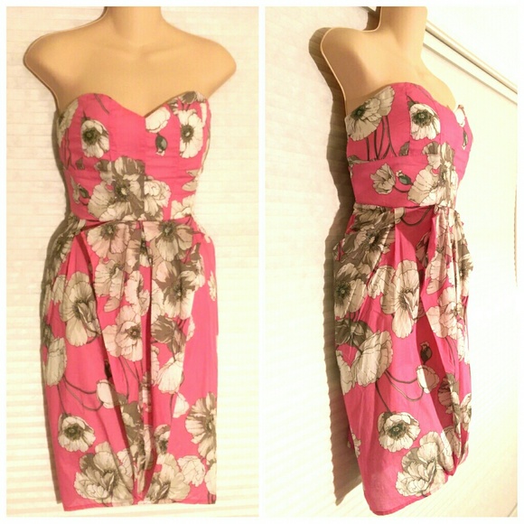 I.C.U. Dresses & Skirts - NWT Strapless Pink Floral Dress Size Large