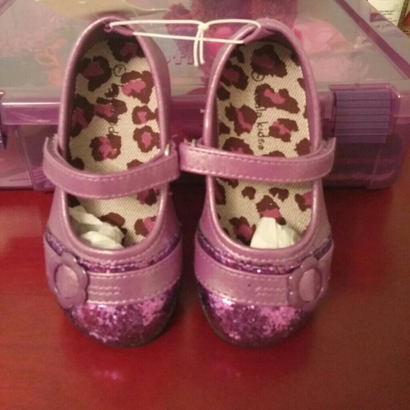 Toddler shoes
