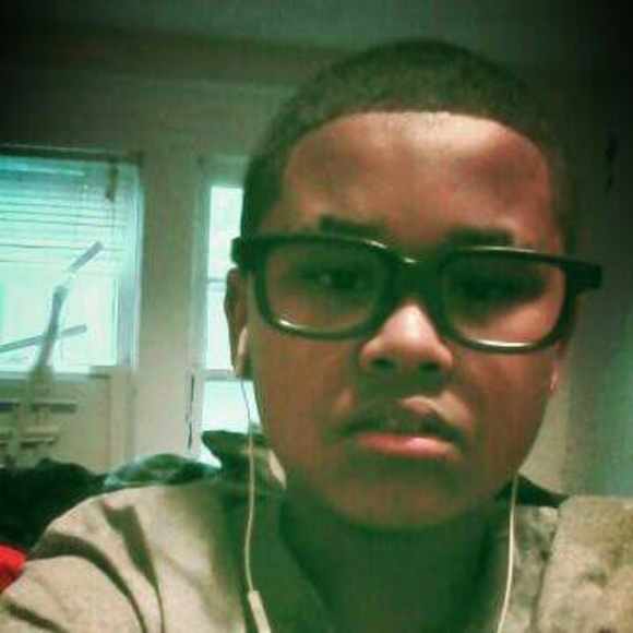 Meet your Posher, Derrick - Picture 1 of 1