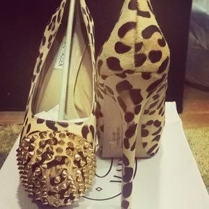 Cheetahlicious Steve Madden heels