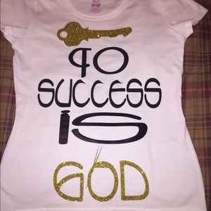Livelovenoregrets t shirt Key to success is God