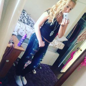 Meet your Posher, Ashlee