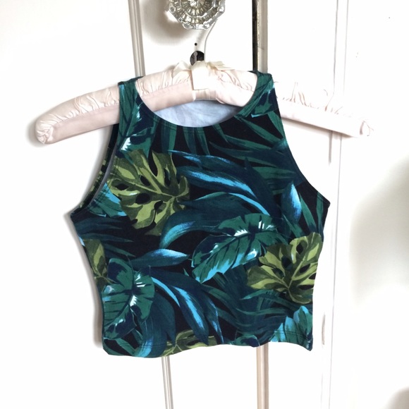 Crop top - forest print