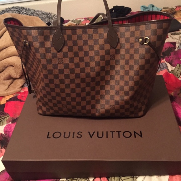 Louis Vuitton Handbags - Louis Vuitton never full Gm