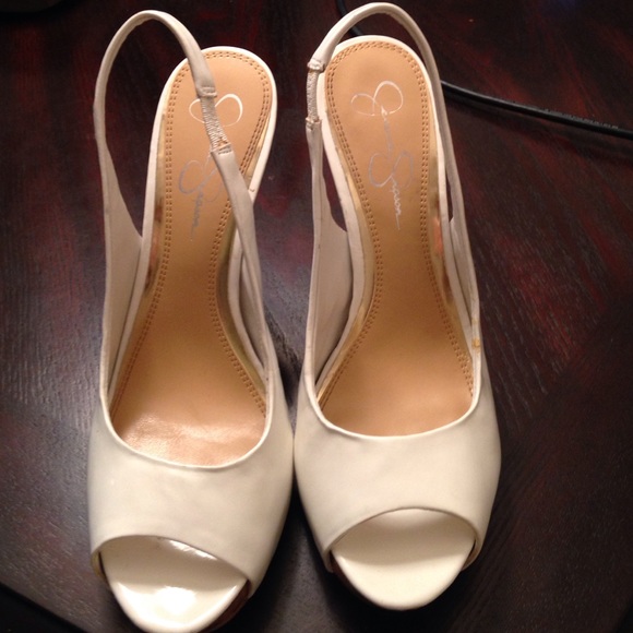 Jessica Simpson sling back heels