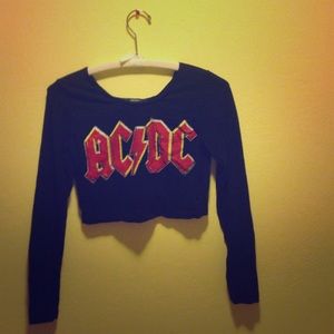 AC⚡️DC long sleeved crop top
