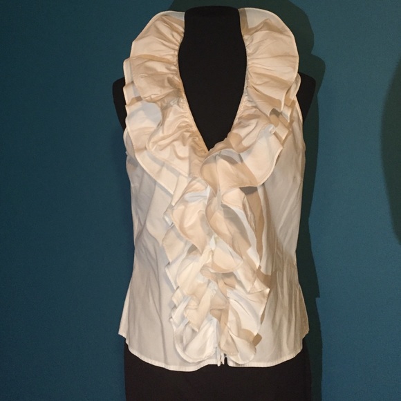 ✨SALE✨ Ralph Lauren Sleeveless Sz Med. Top