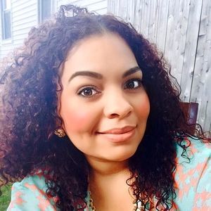 Meet your Posher, Kara