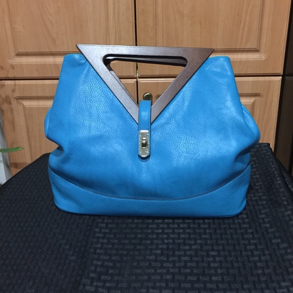 Handbags - Blue wooden handle clutch