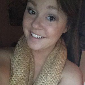 Meet your Posher, Kelli