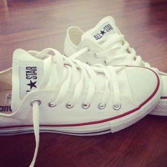 NWOT White Converse
