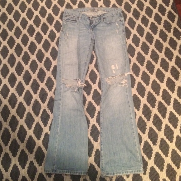FLASH SALE💋Abercrombie and Fitch jeans - Picture 1 of 4