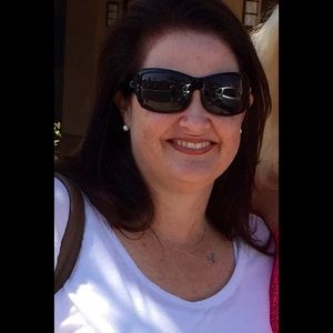 Meet your Posher, Jacqueline