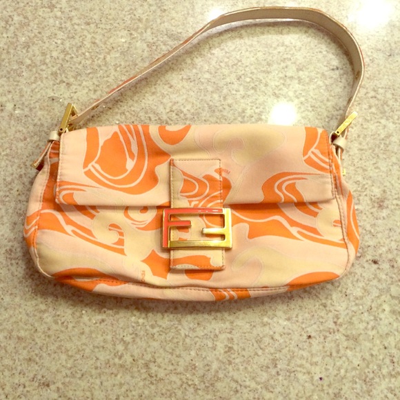 100% authentic Fendi purse!