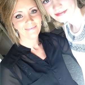 Meet your Posher, Tina