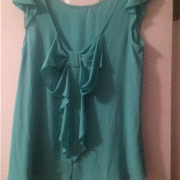 Mint Bow back blouse