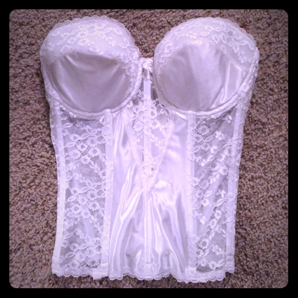 🇺🇸 Veterans Day Weekend Sale 🇺🇸 White Corset