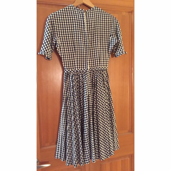 Adorable vintage dress - Picture 2 of 4