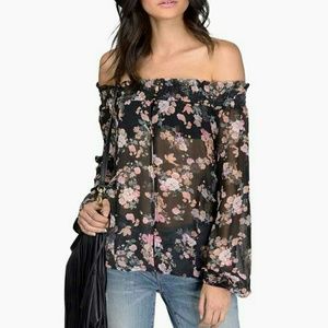 💖Tobi off shoulder blouse