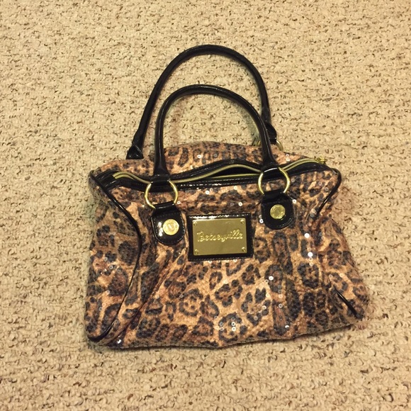 Betsey Johnson cheetah purse