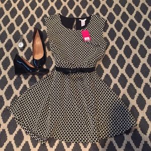 ‼️ flash sale ‼️NWT dress with belt