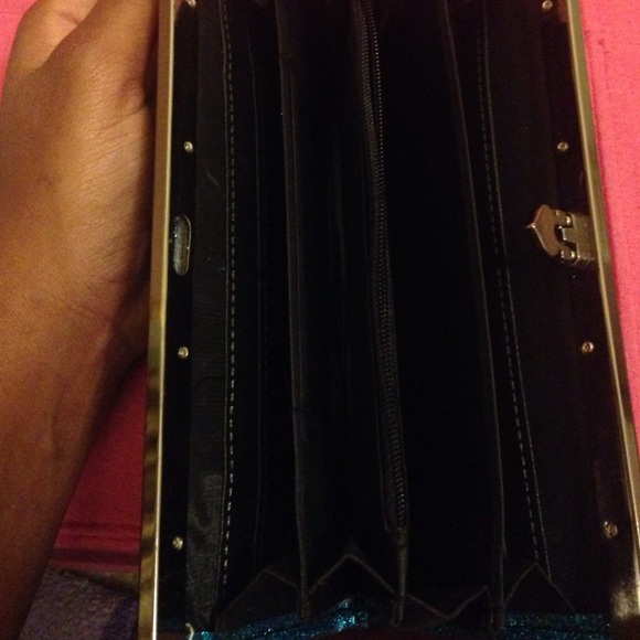 Wallet - Picture 2 of 2