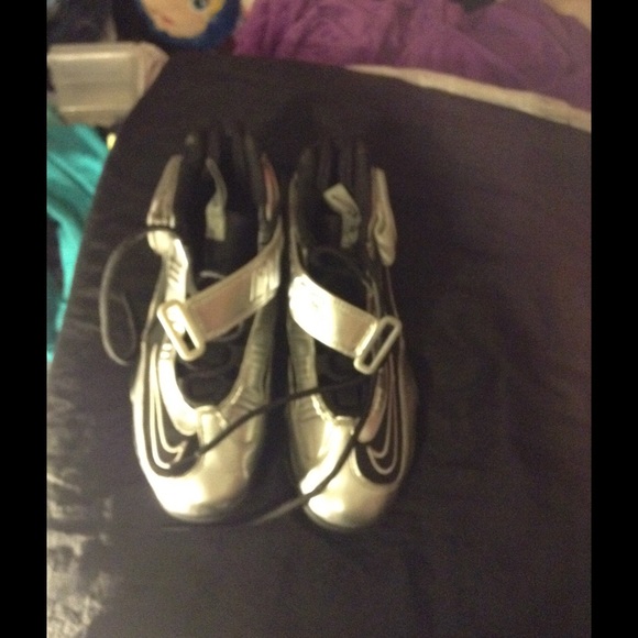 Griffeys - Picture 2 of 4