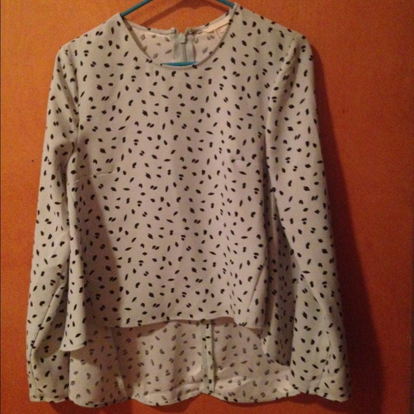 Mint green blouse w/ black speckle print
