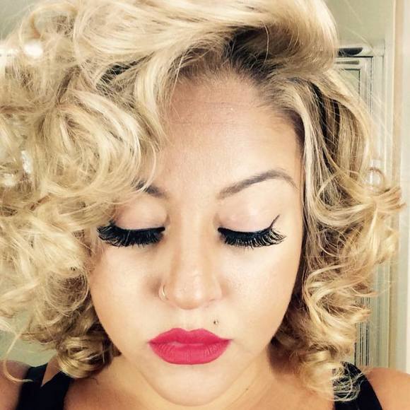 Meet your Posher, Erica