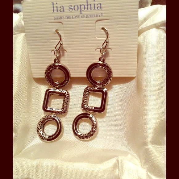 Lia Sophia earrings