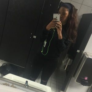 Meet your Posher, Rae