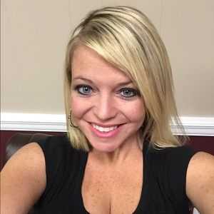 Meet your Posher, Chrissy