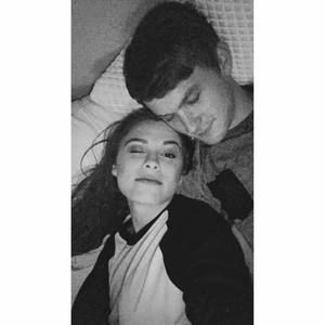 Meet your Posher, Sidney