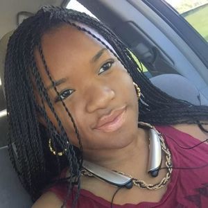 Meet your Posher, Frankiie