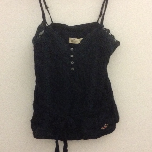 Holister navy tank